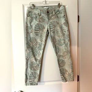 CAbi Cropped Skinny Jeans